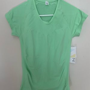 Zella workout shirt - brand new!